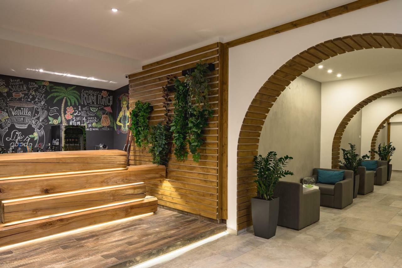 Hotel Rozmarin プレデアル エクステリア 写真
