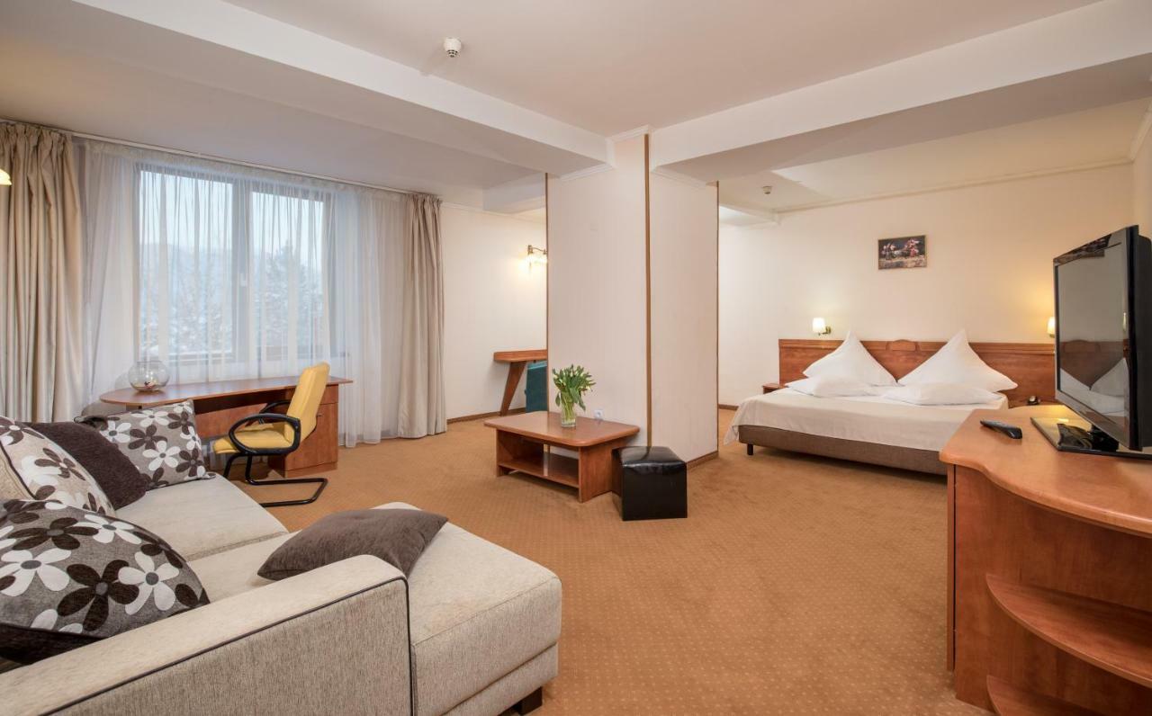 Hotel Rozmarin プレデアル エクステリア 写真
