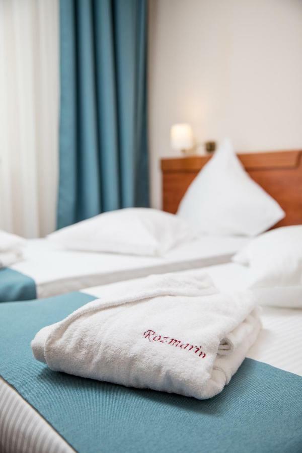 Hotel Rozmarin プレデアル エクステリア 写真