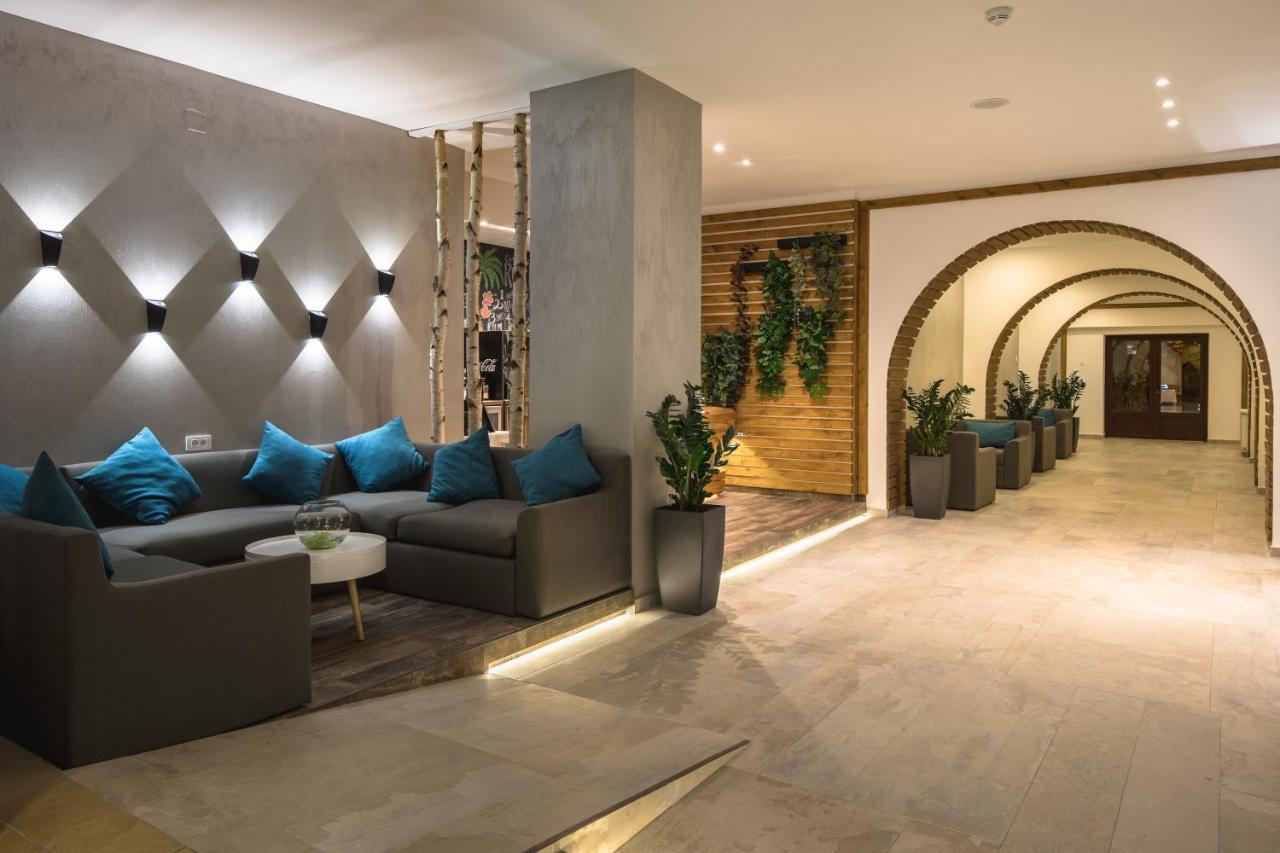 Hotel Rozmarin プレデアル エクステリア 写真